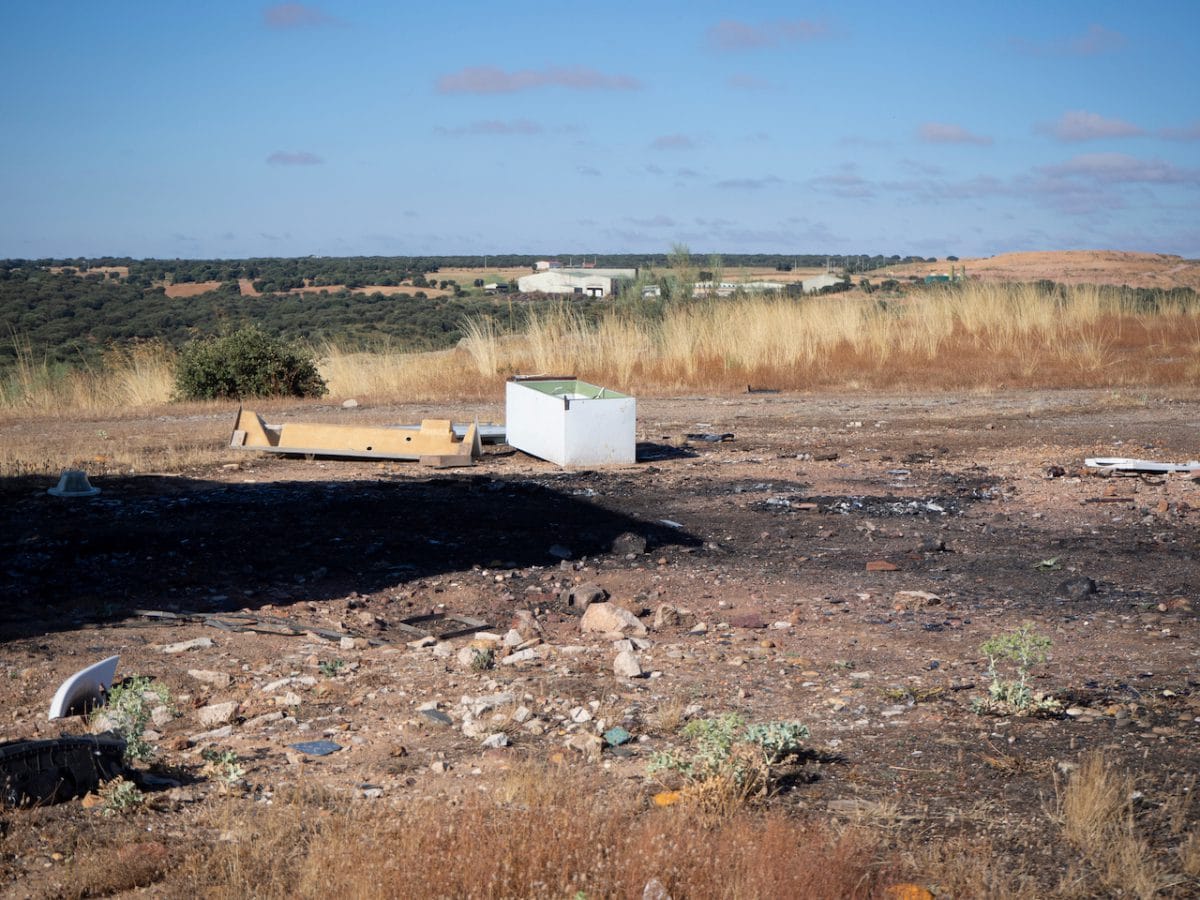 Rubbish Dumped On Land - rubbish removal